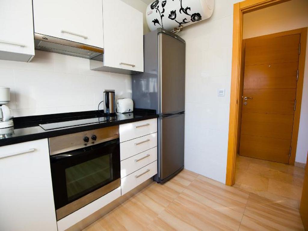 Apartamentos Varadero On The Beach La Cala Del Moral 外观 照片